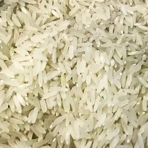 Conab compra 263,3 mil toneladas de arroz importado em leilão
