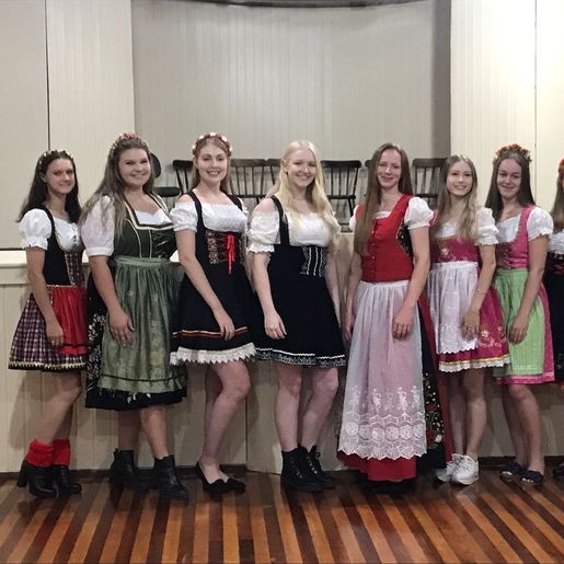 Novas soberanas da Oktoberfest serão definidas nesta segunda em Itapiranga