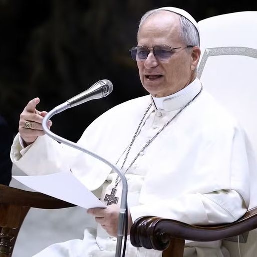 Papa Leão XIV pede fim de 'guerra de palavras' e libertação de jornalistas presos no mundo