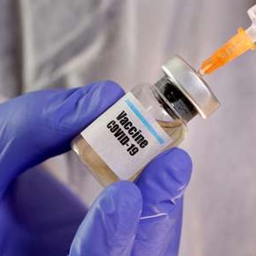 Rússia torna-se primeiro país do mundo a aprovar vacina contra Covid-19, diz Putin