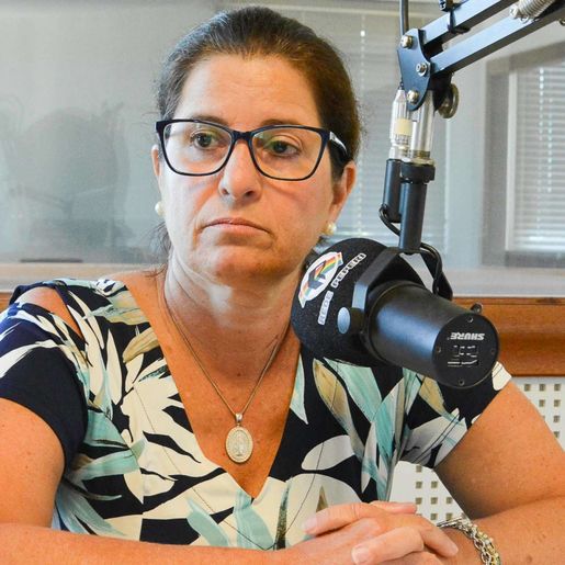 OUÇA: Secretária diz que município vai retomar recolha de galhos em breve