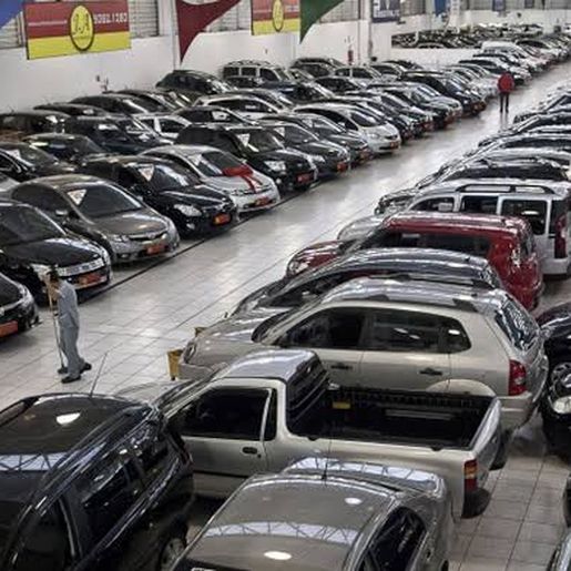 Governo anuncia redução de até 10,8% no preço de carros novos