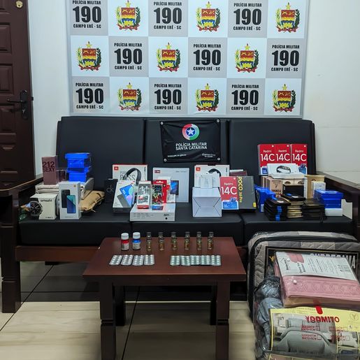 PM e Receita Federal flagram veículo carregado com produtos contrabandeados em Campo Erê