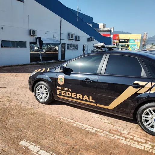 Corrupção e lavagem de dinheiro são investigadas pela PF em cidade de SC