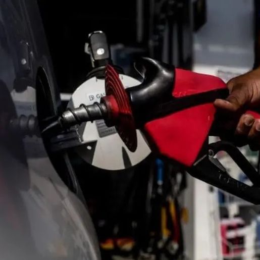 Em dia de redução no preço, gasolina em SC atinge maior valor em mais de nove meses