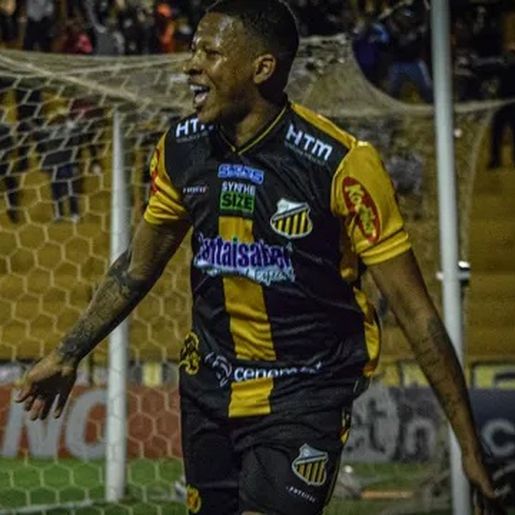 Grêmio perde para o Novorizontino e impõe primeira derrota de Renato Gaúcho em seu retorno