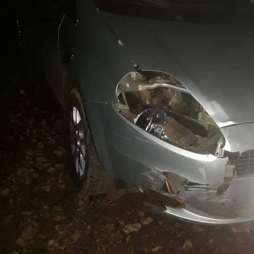 Motociclista fica ferido em acidente na periférica