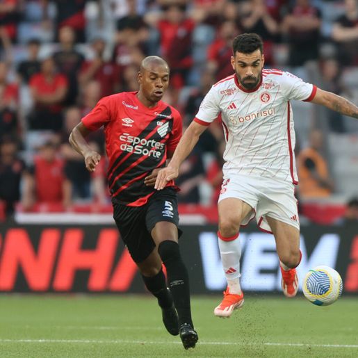 Inter coleciona finalizações, mas é superado pelo Athletico-PR fora de casa