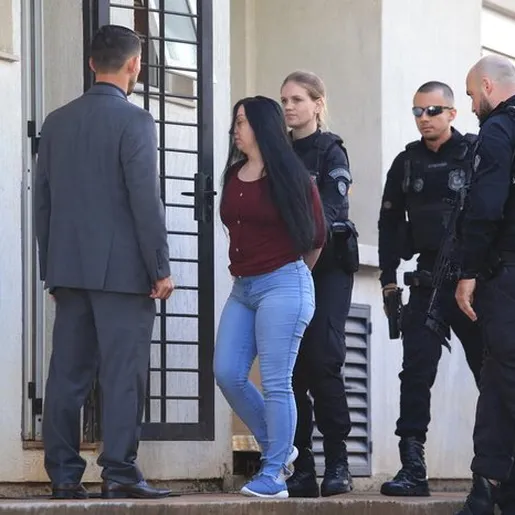 AO VIVO: acompanhe julgamento de mãe pelo assassinato de filho no norte do RS