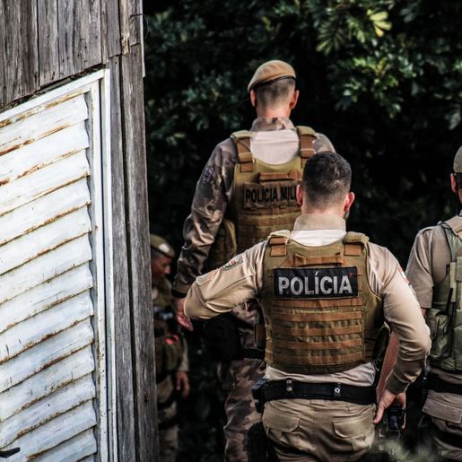 Homem é flagrado com carabina de pressão em área de lazer em Dionísio Cerqueira