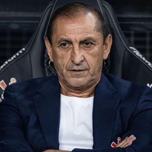 Internacional deve anunciar Ramón Díaz como novo técnico