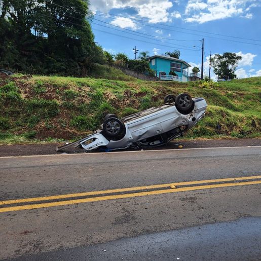 Saída de pista e capotamento na SC-163 mobiliza bombeiros e SAMU
