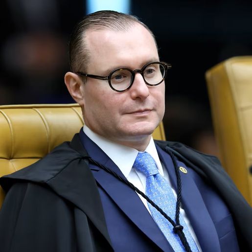 Zanin marca para 25 de março julgamento de denúncia contra Bolsonaro na 1ª Turma do STF