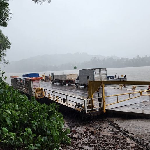Travessia da Balsa em Itapiranga é interrompida