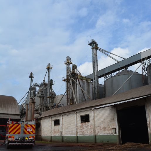 Incêndio mobiliza bombeiros de Campo Erê e São Lourenço do Oeste