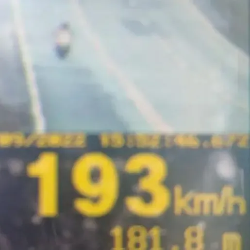 Motociclista é flagrado a quase 200 km/h em rodovia de SC