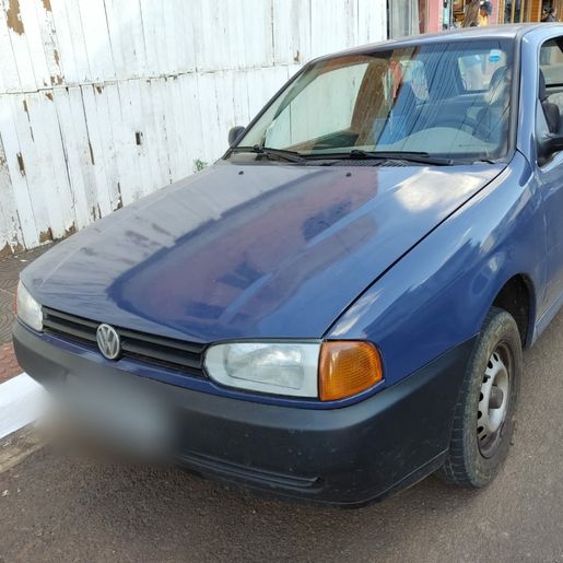 Mulher sofre ferimentos ao ser atropelada por carro no centro de São José do Cedro