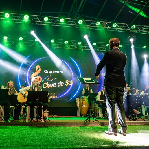 Aulas de música ganham preferência das crianças em São João do Oeste