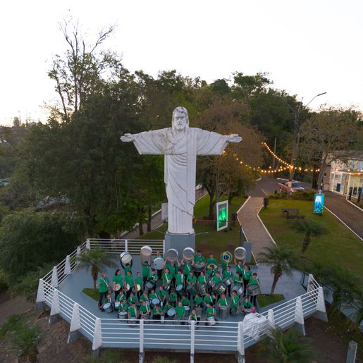 Descanso celebra 76 anos do Cristo Redentor com fé e homenagens