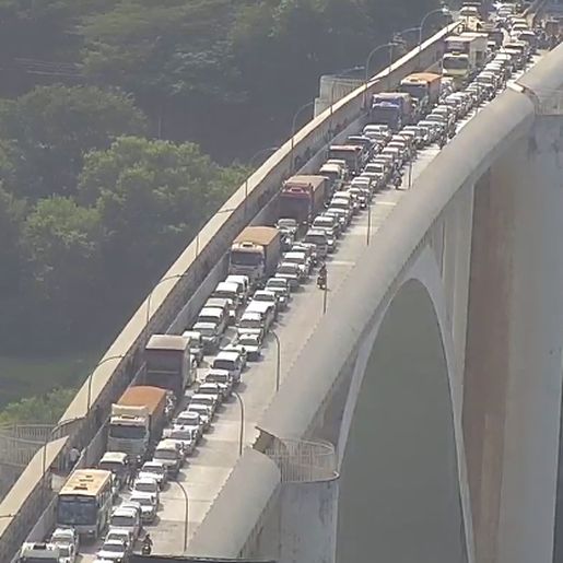Ponte da Amizade será fechada a partir de hoje e apenas residentes entrarão no Paraguai