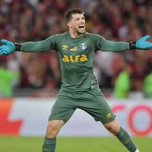 Flamengo perde chances, Volpi faz gol de pênalti e Grêmio busca empate no Maracanã