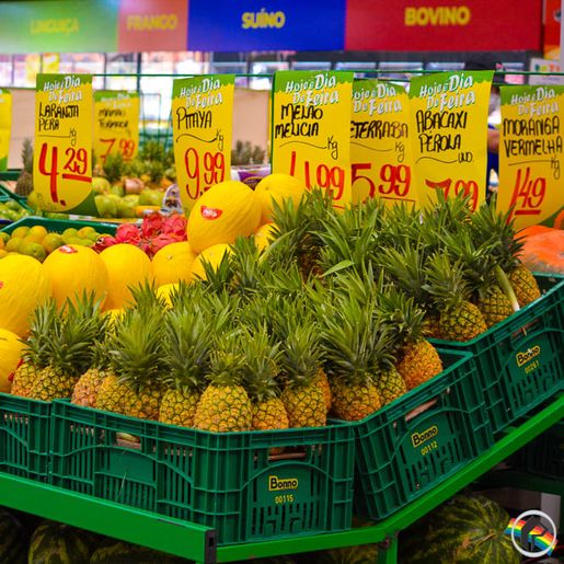 Com inflação, frutas, legumes e abastecer o carro ficaram mais caros