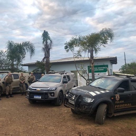 PF cumpre 14 mandados de busca contra envolvidos em conflito em aldeia de SC