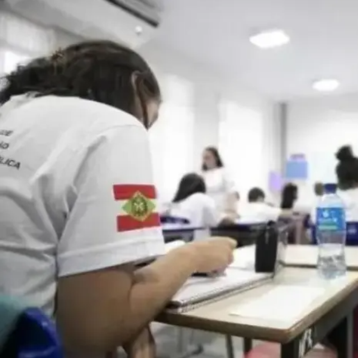 Bolsa Estudante será pago nesta sexta-feira a 57 mil alunos em SC
