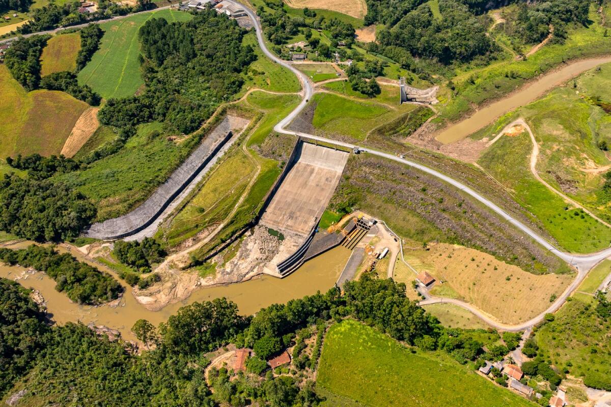 Santa Catarina bate recorde com R$ 900 milhões investidos em defesa civil entre 2023 e 2026