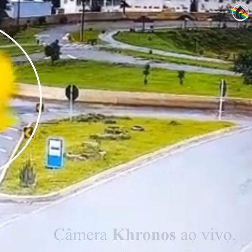 Câmera flagra grave acidente com óbito em Chapecó; vídeo