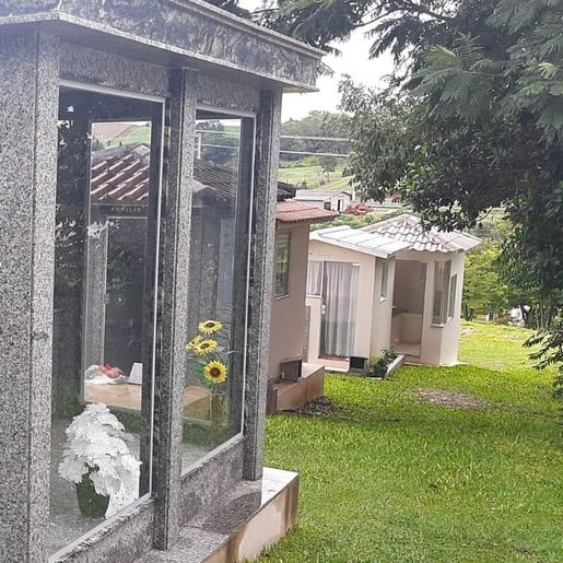 Cemitério São José e Almas é alvo de atos de vandalismo