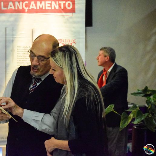 Advogado lança livro sobre a Revolução Federalista