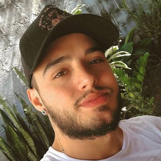 Jovem de Itapiranga está na UTI após sofrer acidente de trabalho