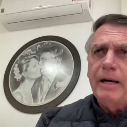 Não cogito pedir asilo, diz Bolsonaro após alegação final da PGR