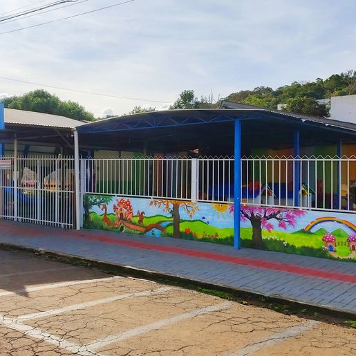Educação de Descanso renova presença de vigias em escolas municipais