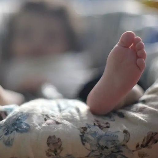 Mãe amamenta bebê e encontra criança sem vida horas depois em SC