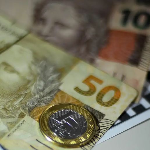 Cai o número de endividados no país, aponta entidade do comércio