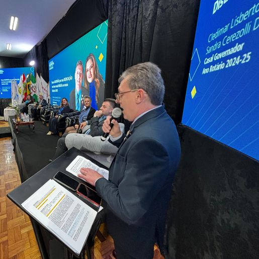 Empresário de São Miguel do Oeste toma posse como governador do Distrito 4740 do Rotary