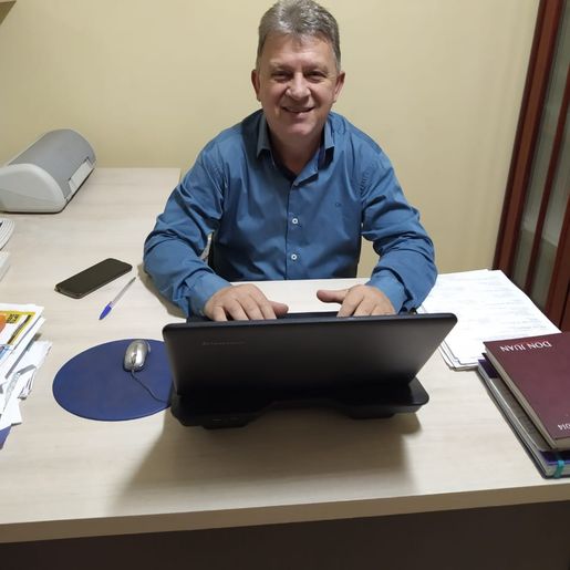 OUÇA: Supermercado Columbia é destaque no Empresas e Empresários