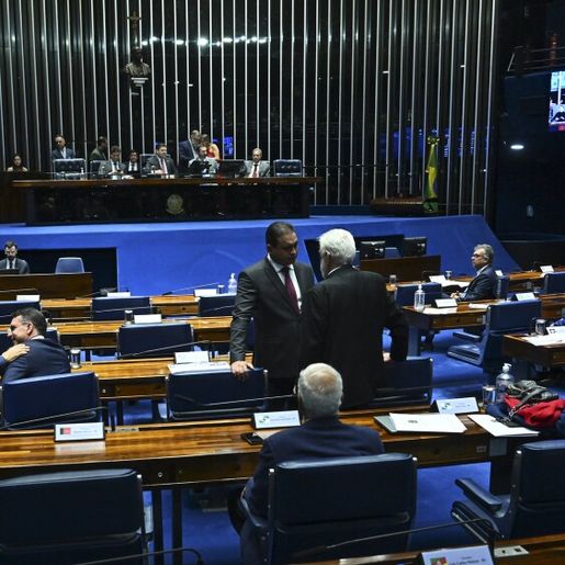 Senado aprova texto-base do PL Antifacção sobre combate ao crime organizado