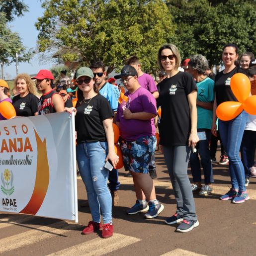 Apae de Campo Erê promove caminhada de conscientização