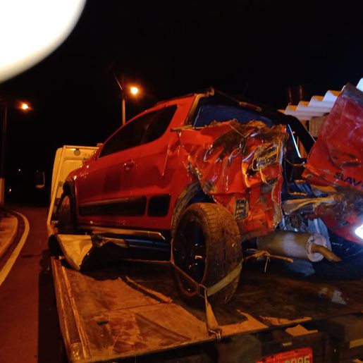 Caroneiro de veículo morre em capotamento na SC-480