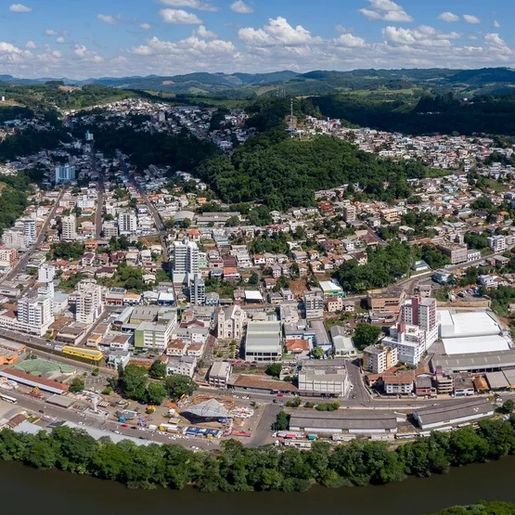 Bolão vencedor de Mega-Sena era feito há 4 anos com os mesmos números, diz dono de lotérica