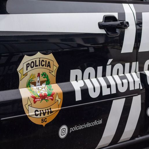 Polícia Civil apreende celular de suspeito de pornografia infantil em Maravilha