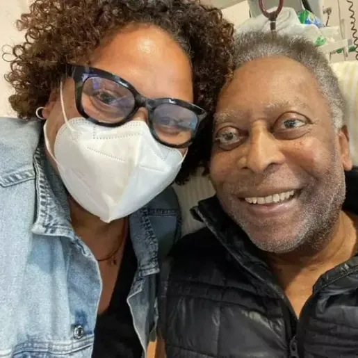 Pelé não reage mais à quimioterapia e recebe cuidados paliativos