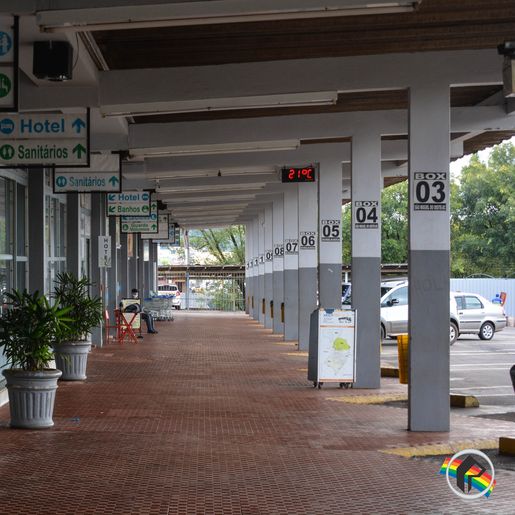 Santa Catarina faz acordo para regularizar transporte intermunicipal