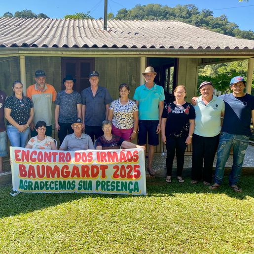 Após 66 anos de silêncio, família separada descobre 20 irmãos e promove encontro em Belmonte