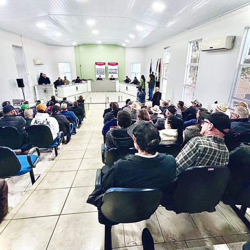 Trânsito de máquinas agrícolas em rodovias é pauta de audiência em Campo Erê