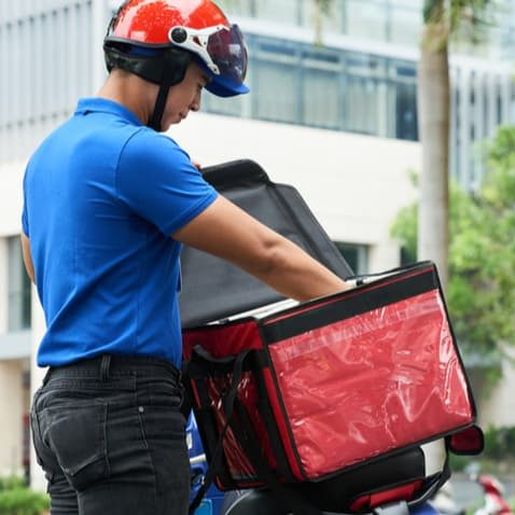Serviços de delivery estão autorizados somente para farmácias em SMO