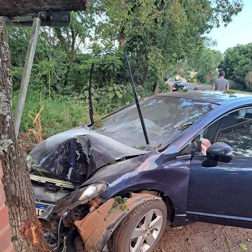 Acidente de trânsito na SC 163 envolve três veículos